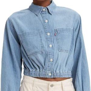 NWT! Levi’s Jax cropped Small denim long sleeve jean shirt. Pockets. Elas waist